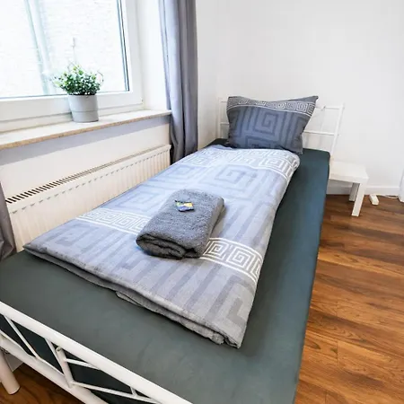 10 Min Koeln - Premium - Wlan & Parking *