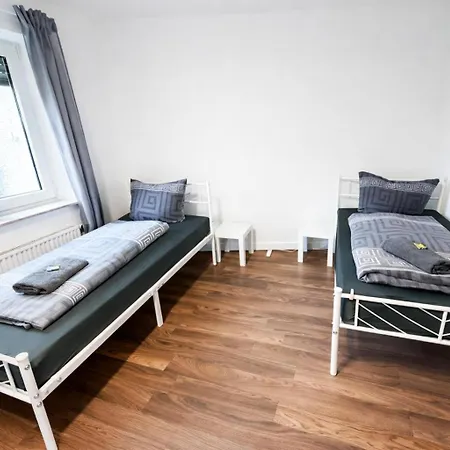 10 Min Koeln - Premium - Wlan & Parking * Hürth
