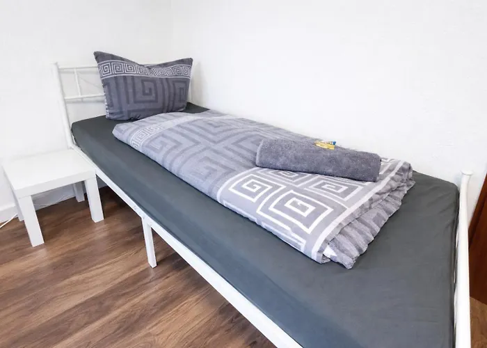 10 Min Koeln - Premium - Wlan & Parking Appartement *
